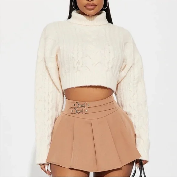 🤍New without tag🤍Fashion Nova Cream Cropped Knit Sweater - Picture 3 of 5